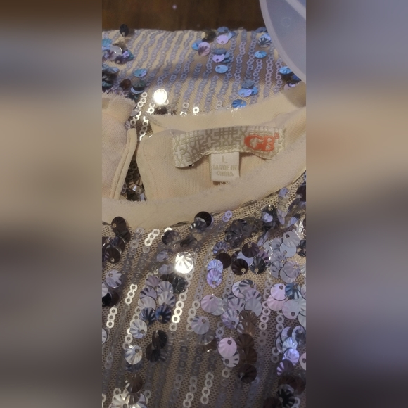 Dress - Picture 2 of 3